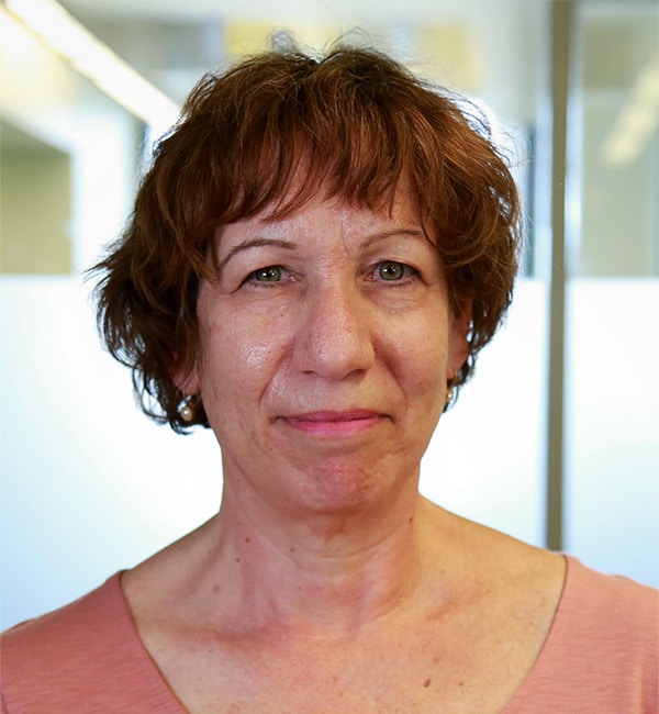 Ellen Greeley P’09 – Trustee, Board of Trustees, The Oxford Academy, Riverdale, NY